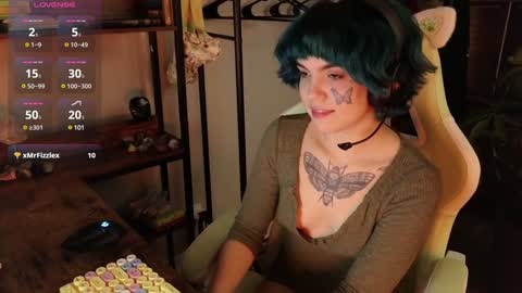 Blue online show from December 2024 04:43:02 AM