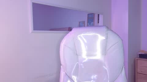        online show from November 2025 11:27:02 AM