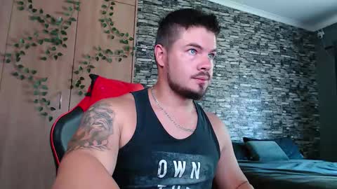 blueeyeboy0 online show from January 2026 07:32:01 AM