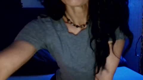 Snapshot of blueeyedlie chatting on March 2025 01:40:02 PM Blueeyedlie online show from March 2025 01:40:02 PM