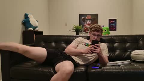 Snapshot of blueeyedtallguy chatting on September 2025 01:51:01 AM blueeyedtallguy online show from September 2025 01:51:01 AM