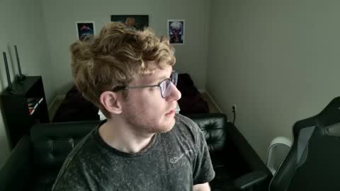 blueeyedtallguy online show from March 2026 09:19:02 PM