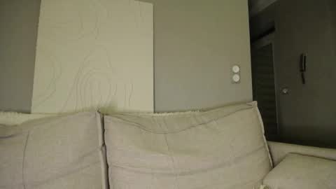 Snapshot of blueeyeess chatting on January 2025 01:52:01 PM Alina online show from January 2025 01:52:01 PM