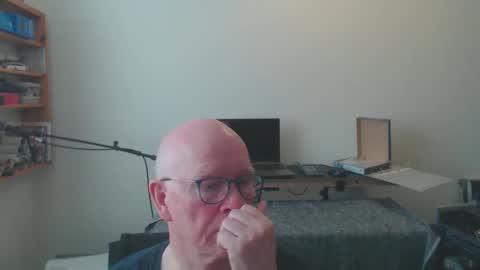 blueeyesn8 online show from February 2025 09:13:02 AM