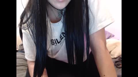 Snapshot of bluegoddessstoned chatting on September 2025 04:34:02 AM bluegoddessstoned online show from September 2025 04:34:02 AM