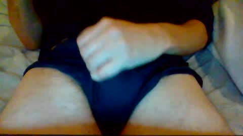 Snapshot of bluegum00 chatting on October 2025 11:22:01 AM bluegum00 online show from October 2025 11:22:01 AM