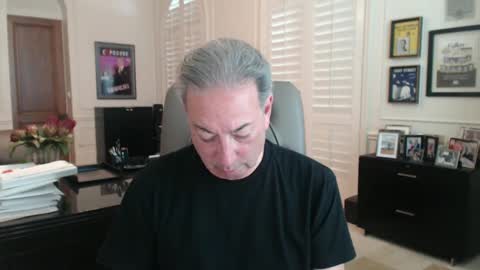 Snapshot of blueisles chatting on December 2024 03:24:02 PM blueisles online show from December 2024 03:24:02 PM