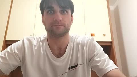 bluejoee online show from February 2026 06:25:02 PM