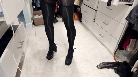 Blue Kenyi online show from January 2025 10:21:01 PM