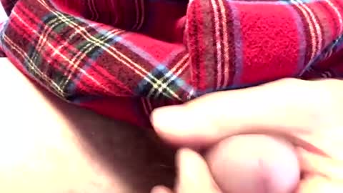 Snapshot of blueyedudeseattle chatting on October 2025 03:20:02 PM Blueyedudeseattle online show from October 2025 03:20:02 PM