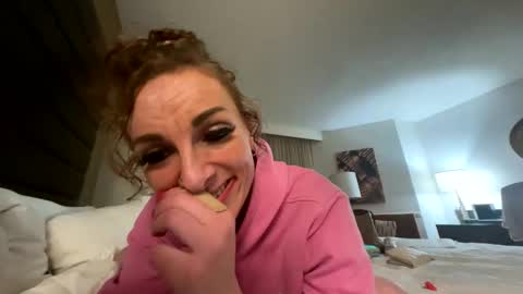 blueyes151893 online show from February 2026 09:28:02 AM