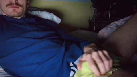 Snapshot of bluezed4 chatting on October 2025 06:48:01 AM blue online show from October 2025 06:48:01 AM