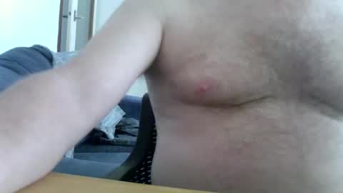 Snapshot of blundernew chatting on March 2025 04:22:02 PM blundernew online show from March 2025 04:22:02 PM