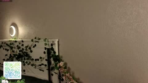 Snapshot of blushinbloom chatting on May 2026 05:59:02 AM Dolores online show from May 2026 05:59:02 AM