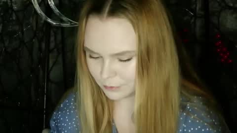 blushing_star online show from January 2026 04:00:01 PM