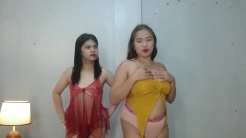 Snapshot of blythe_show chatting on February 2025 12:10:02 PM blythe_show online show from February 2025 12:10:02 PM