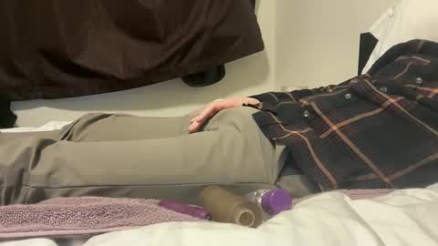 Snapshot of bmclovin_7 chatting on March 2025 01:03:02 AM bmclovin_7 online show from March 2025 01:03:02 AM