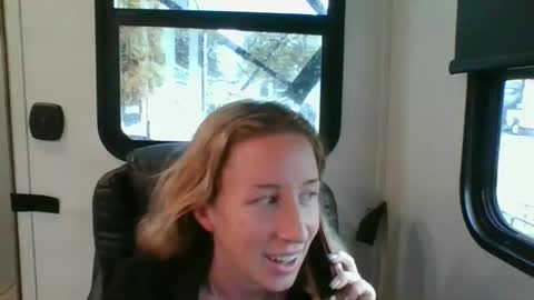 MamaMorgan online show from November 2025 07:21:01 PM