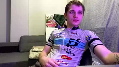 bob_bucks online show from February 2026 07:28:01 PM