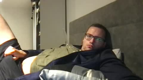 bobbele94 online show from September 2025 09:59:02 PM