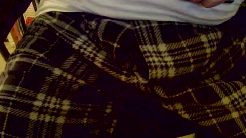 Snapshot of bobbie420_ chatting on January 2025 02:52:01 AM bobbie420_ online show from January 2025 02:52:01 AM