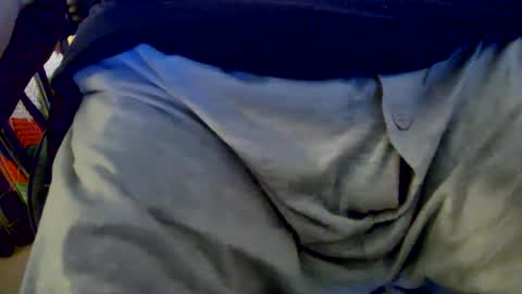 Snapshot of bobbie420_ chatting on January 2025 02:43:01 AM bobbie420_ online show from January 2025 02:43:01 AM