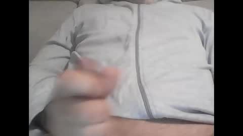 Snapshot of bobby1979 chatting on September 2025 06:38:01 AM bobby1979 online show from September 2025 06:38:01 AM