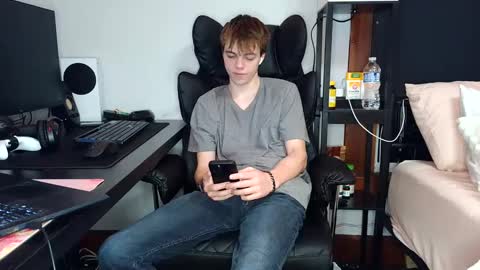 bobby72738 online show from September 2025 02:26:01 AM