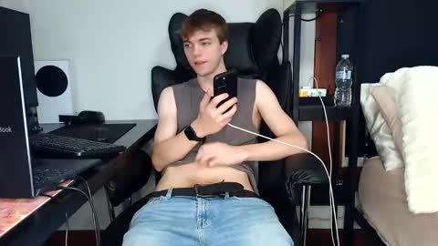 bobby72738 online show from October 2025 02:06:01 AM