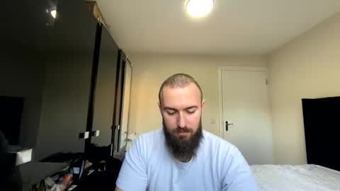 bobby9500 online show from January 2026 12:51:02 PM