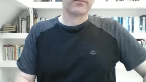 bobby_113 online show from December 2024 12:49:01 PM