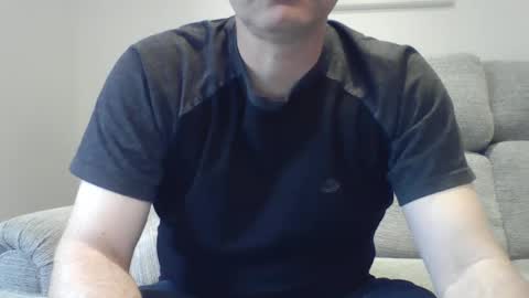 bobby_113 online show from January 2025 01:06:02 PM