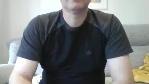 bobby_113 online show from February 2025 02:48:01 PM