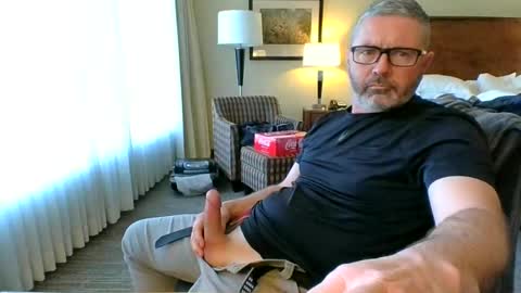 bobjones5003 online show from February 2025 06:09:02 PM