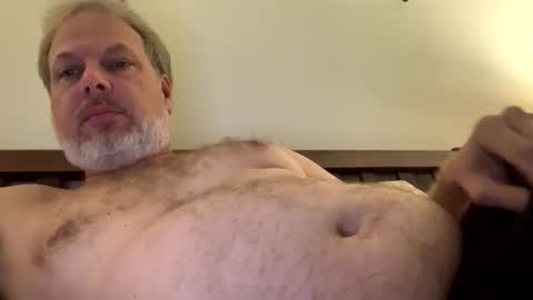 Snapshot of bobwalkjr chatting on March 2026 11:11:02 PM bobwalkjr online show from March 2026 11:11:02 PM