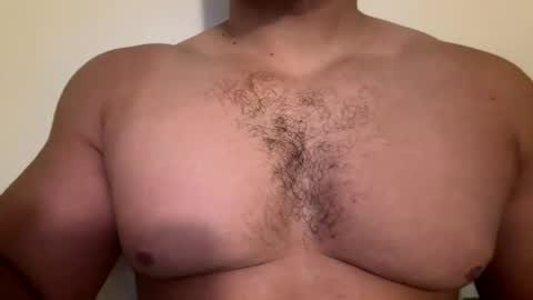 bobwhite889 online show from October 2025 11:31:01 PM