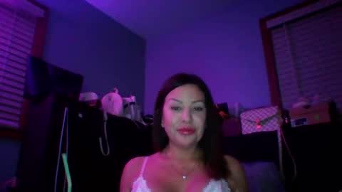 milf online show from November 2025 03:52:01 AM