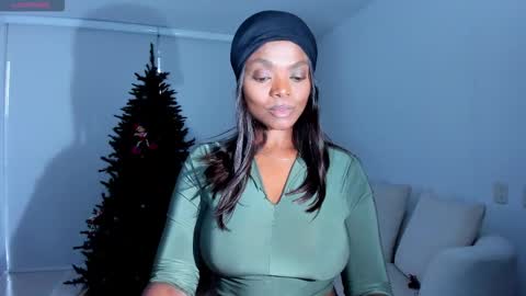 Snapshot of body_desire chatting on November 2025 10:37:01 PM danna online show from November 2025 10:37:01 PM