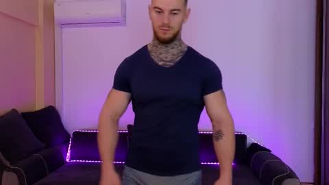 bodyouwant online show from February 2025 04:46:02 AM