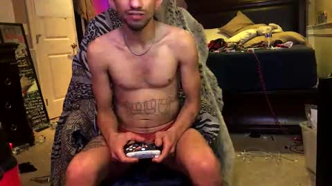 Sailorartemis online show from November 2025 02:00:01 AM