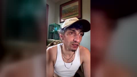 Snapshot of bodyyattiyatti chatting on April 2026 03:34:01 PM Sailorartemis online show from April 2026 03:34:01 PM