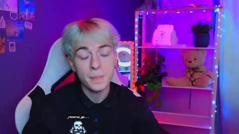 ALEXPVT IS OPEN online show from February 2025 11:22:01 AM