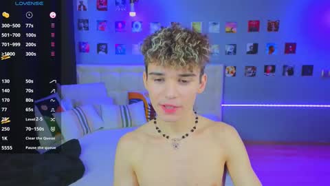 ALEXPVT IS OPEN online show from February 2025 09:26:02 PM