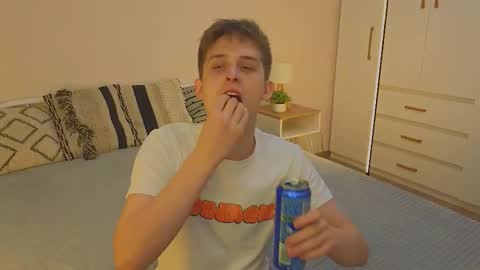 ALEXPVT IS OPEN online show from October 2025 06:17:01 AM