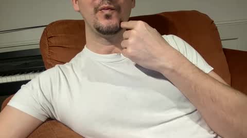 Snapshot of boludopeludo chatting on March 2025 04:02:02 AM edilsonrd online show from March 2025 04:02:02 AM