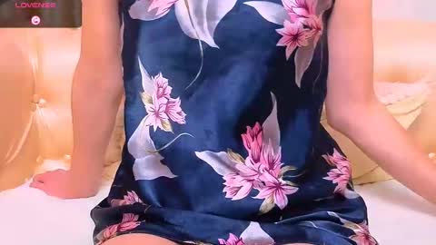 Mia online show from February 2026 03:10:02 AM