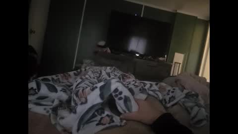 bombinshaman online show from December 2024 01:49:02 PM