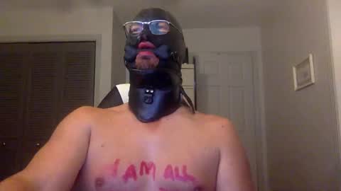 Snapshot of bondageguy12 chatting on December 2024 10:03:02 AM Bondage lover online show from December 2024 10:03:02 AM