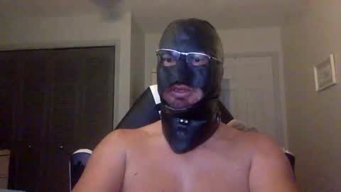 Snapshot of bondageguy12 chatting on January 2025 02:31:01 PM Bondage lover online show from January 2025 02:31:01 PM