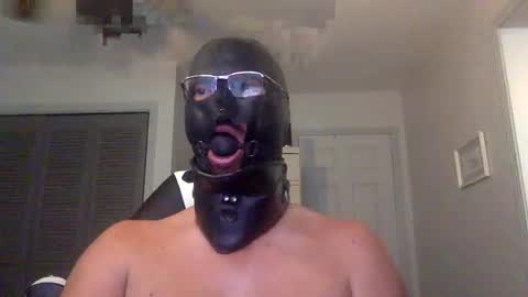 Snapshot of bondageguy12 chatting on January 2025 08:37:01 PM Bondage lover online show from January 2025 08:37:01 PM